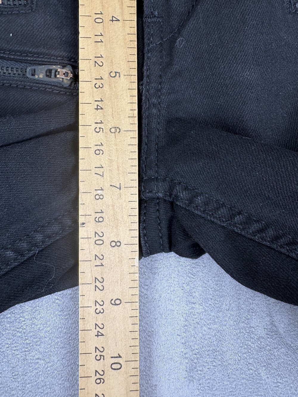Levi's Women's Skinny Zip-Front Jeans Size 24 - Picture 11 of 13